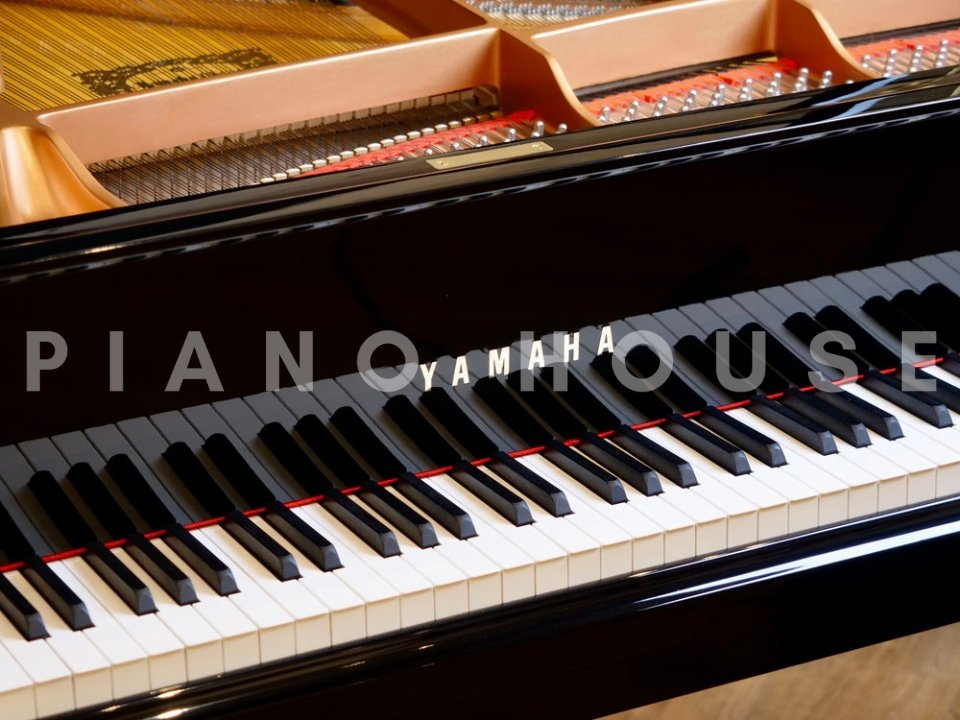 Cận cảnh YAMAHA C3L tại Piano House